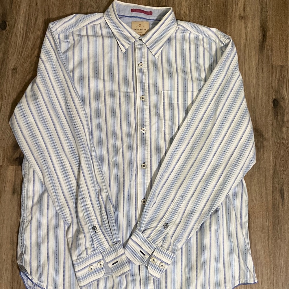 Tommy Bahama long sleeve dress shirt…size XL..great shape